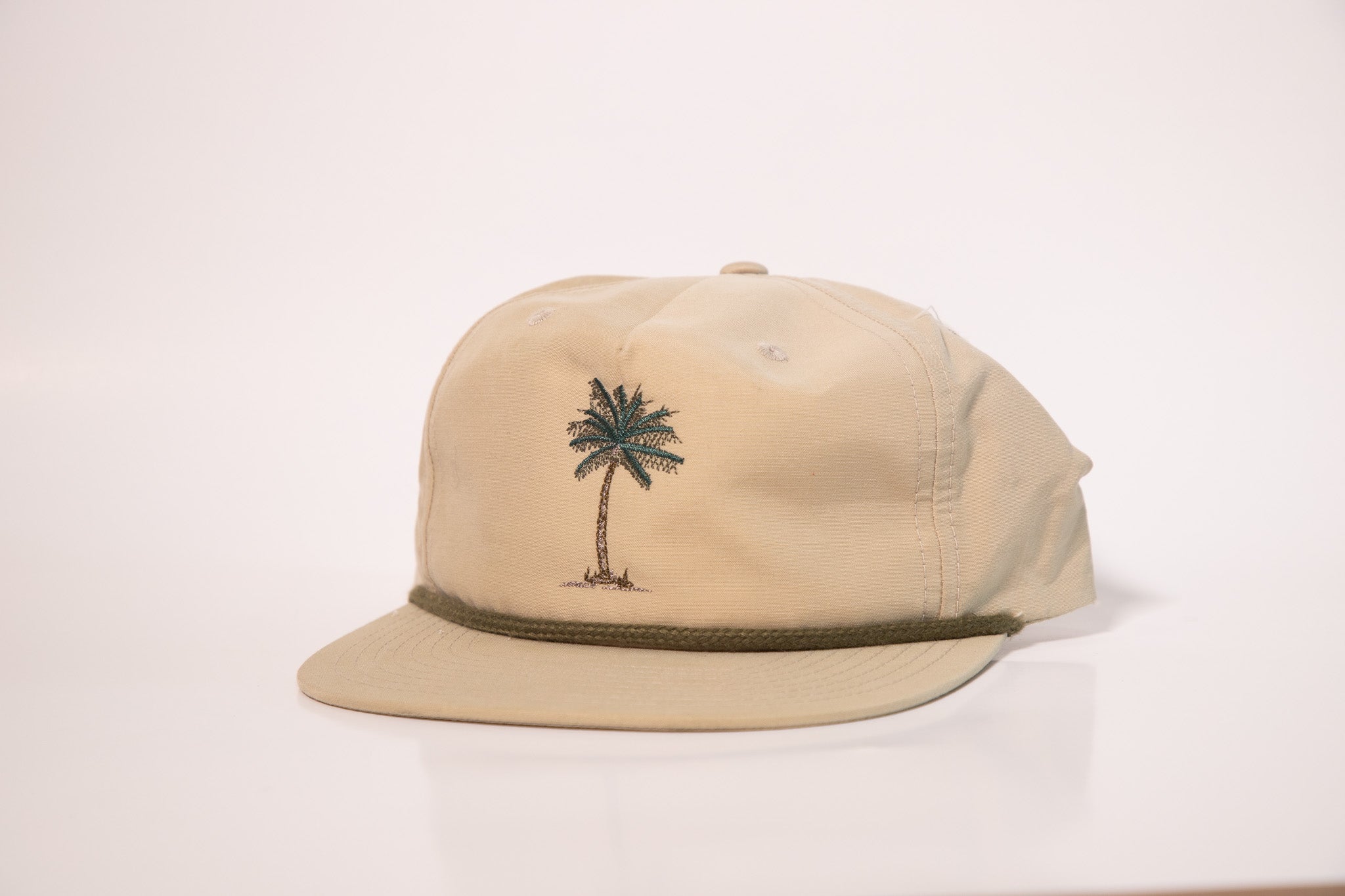 Classic Palm Tree Rope Hat